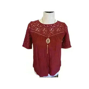 Zara Women’s Red Short Sleeve Blouse